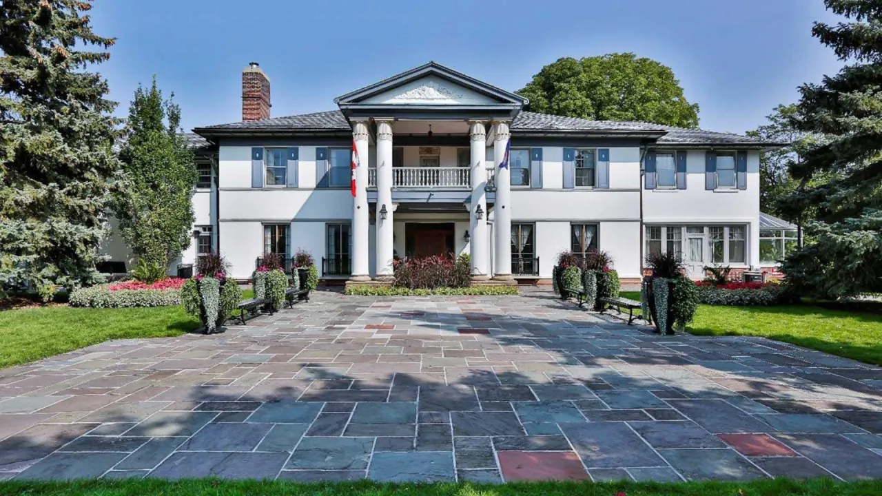 Photo of Heintzman House